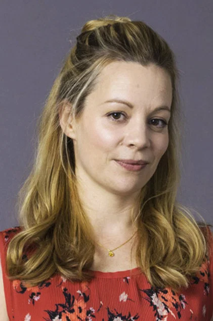 FIONA BUTTON