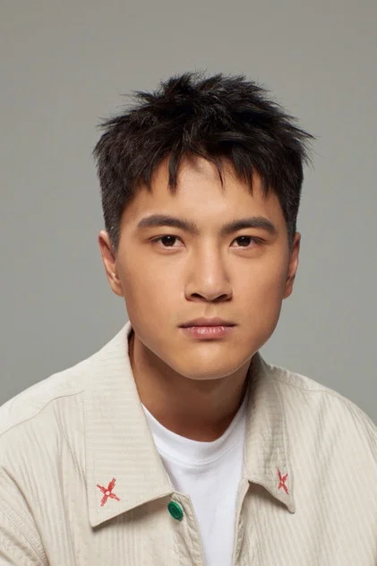 LI KUAN-YI