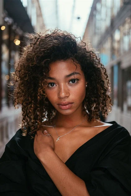 MANON BRESCH