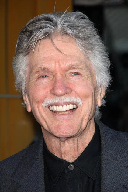 TOM SKERRITT