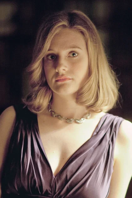 ROMOLA GARAI