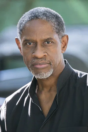TIM RUSS