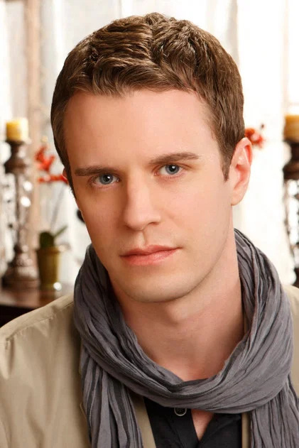 LUKE MABLY