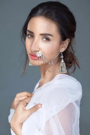 PATRALEKHAA
