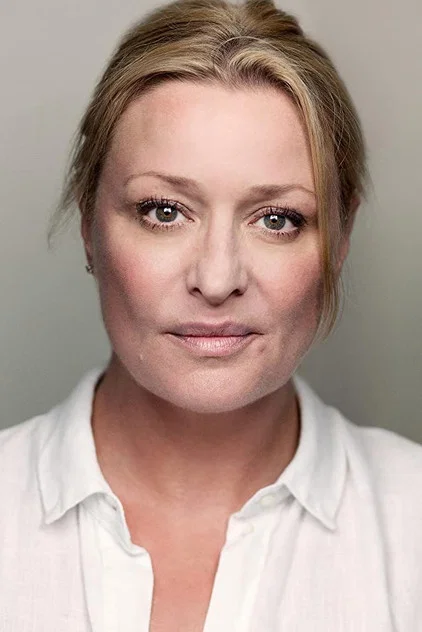 LAURIE BRETT